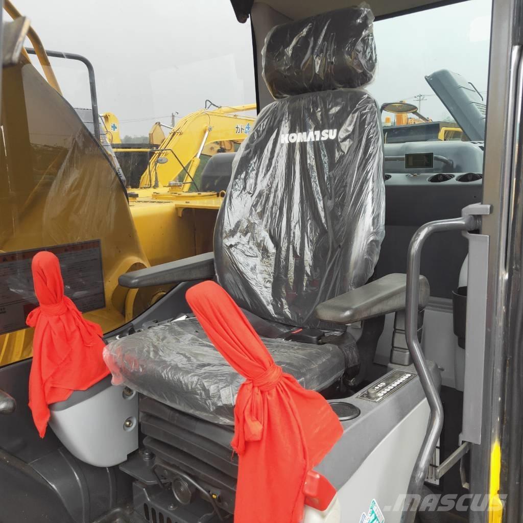 Komatsu PC200-8 Верижен екскаватор