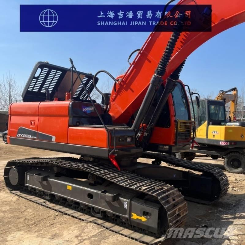 Doosan DX 225 Верижен екскаватор