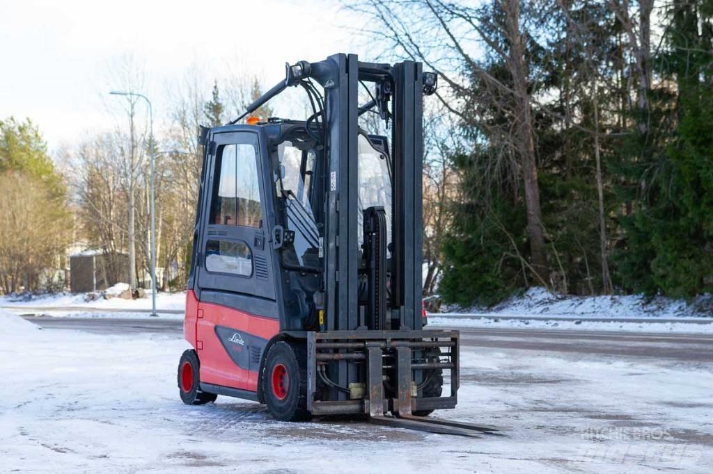 Linde E 25 Електрически вилични кари-повдигачи