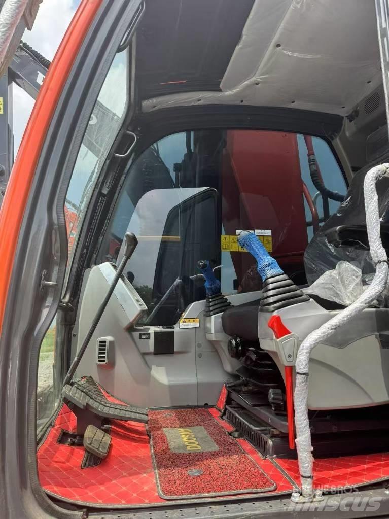 Doosan DX300-9C Верижен екскаватор