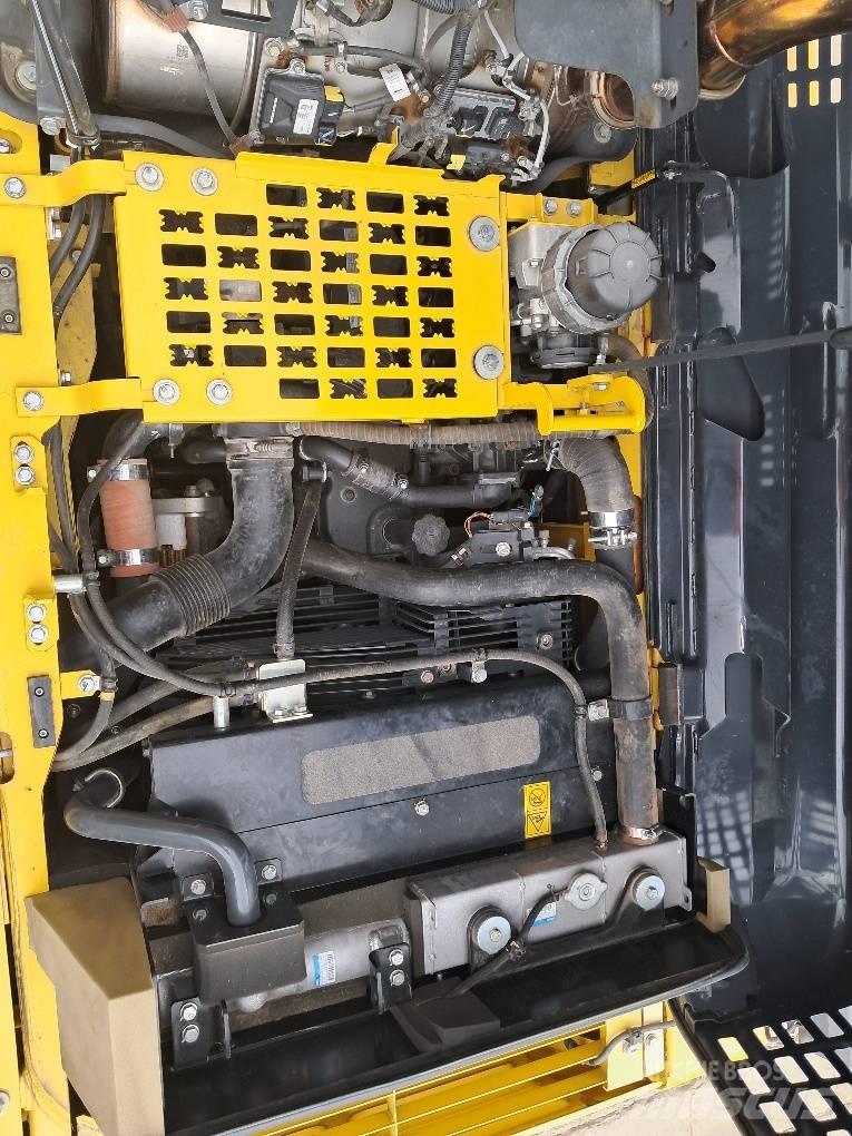 Komatsu PC210LCI-11 Верижен екскаватор