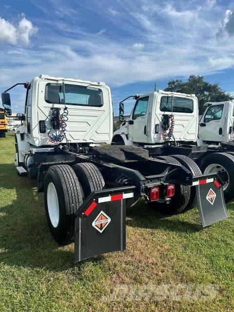 International MV607 Влекачи