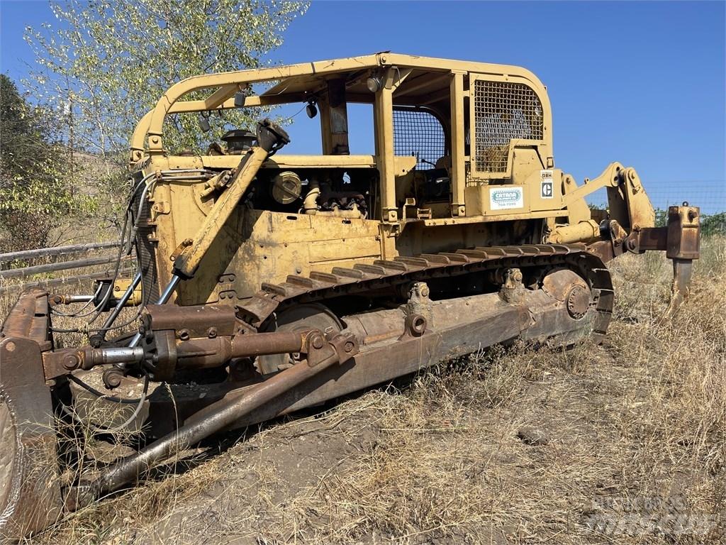 CAT D8H Верижни булдозери

