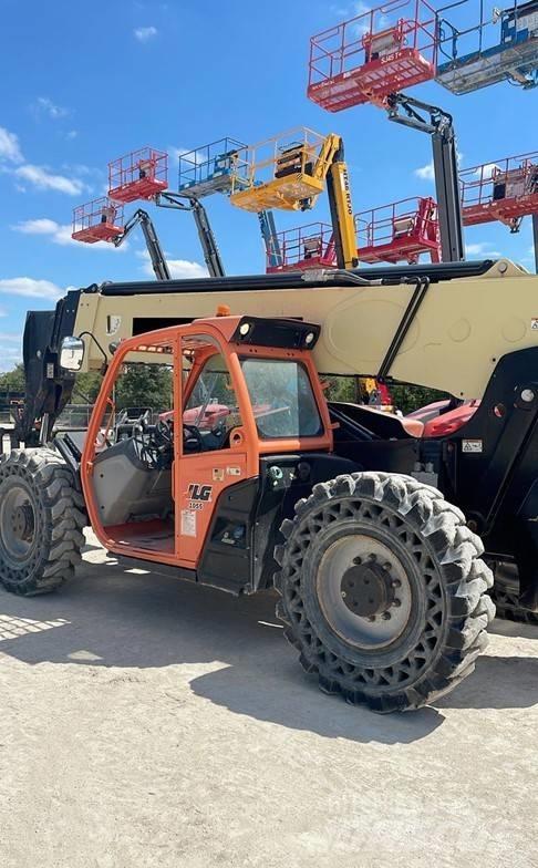 JLG 1055 Телескопични товарачи