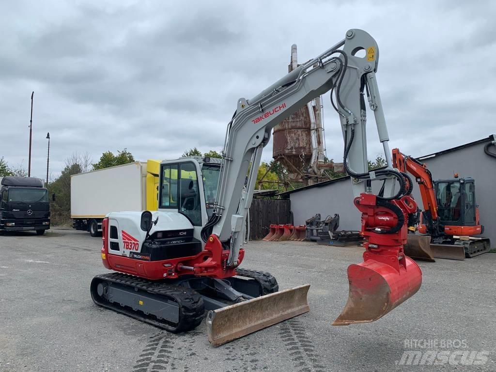 Takeuchi TB 370 Средни екскаватори 7т - 12т