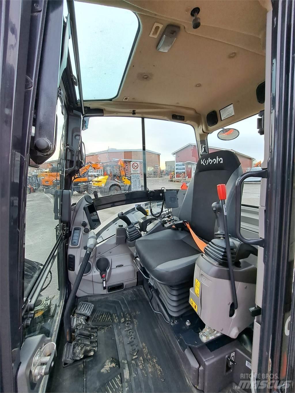 Kubota KX060-5 Мини екскаватори < 7 т