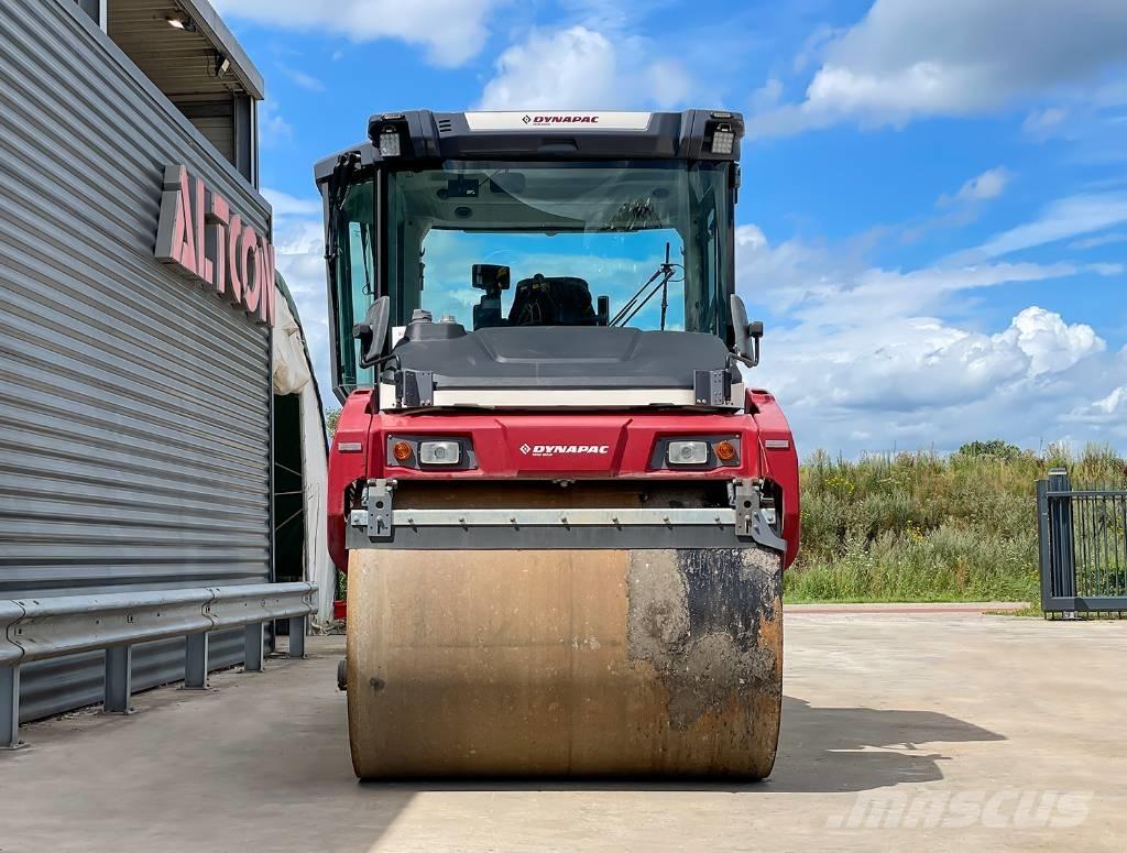 Dynapac CO4200 VI Двойни барабанни ролки
