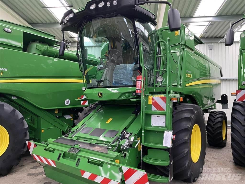 John Deere T550i Комбайни
