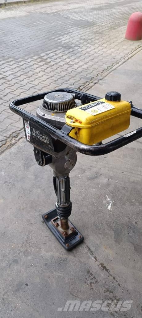 Wacker Neuson BS30 Пробки