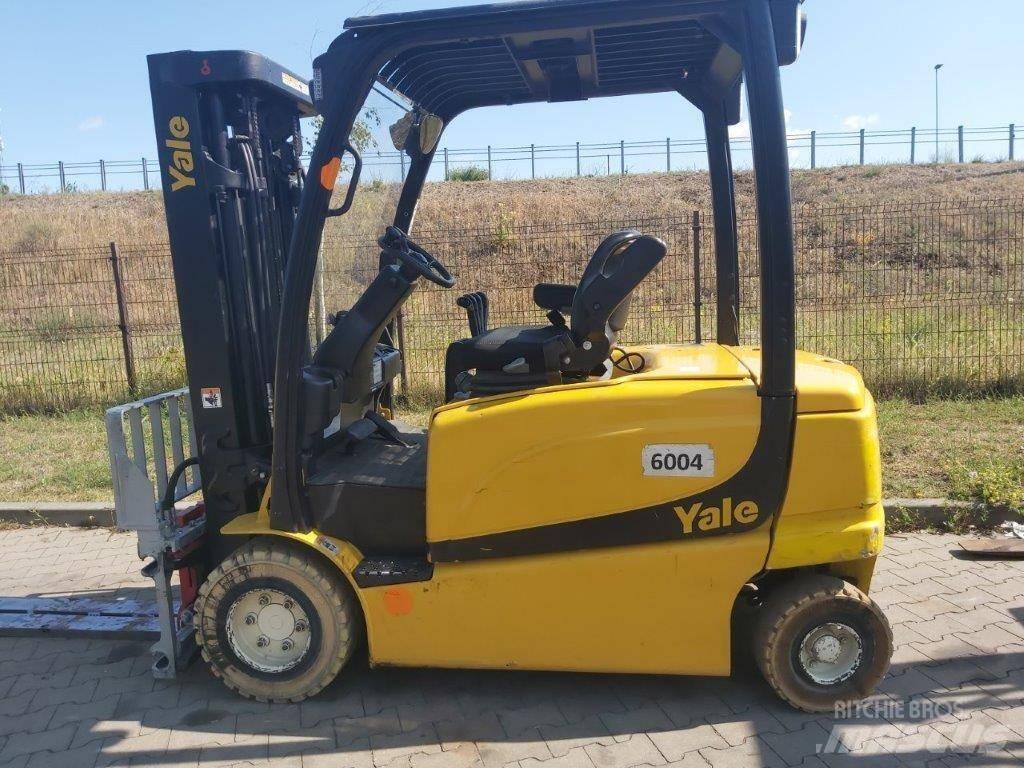 Yale ERP25VL Електрически вилични кари-повдигачи
