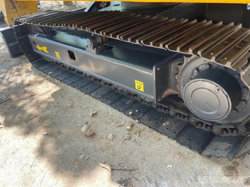 Komatsu PC70-8 Верижен екскаватор