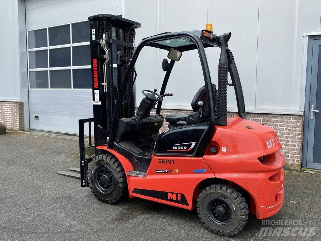 Manitou MI 25 Дизелови камиони