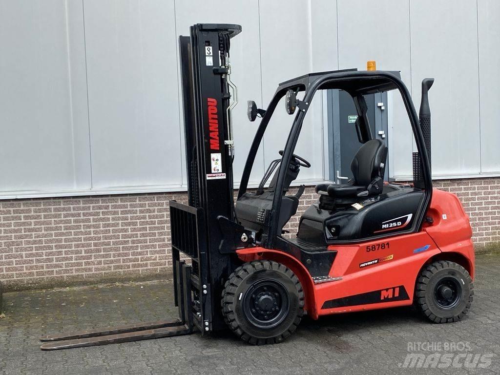 Manitou MI 25 Дизелови камиони