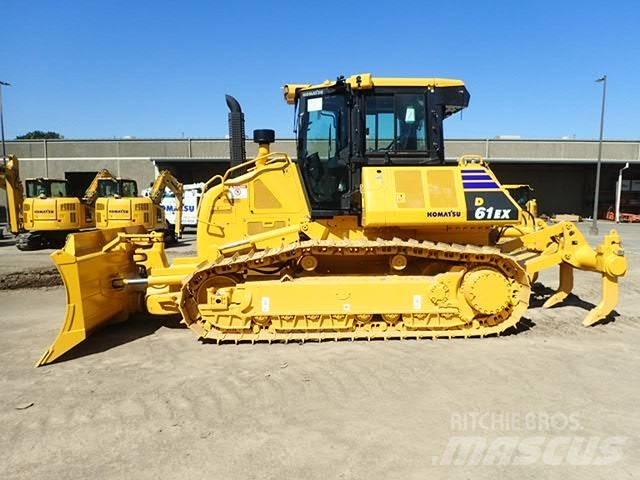 Komatsu D61EX-24 Верижни булдозери
