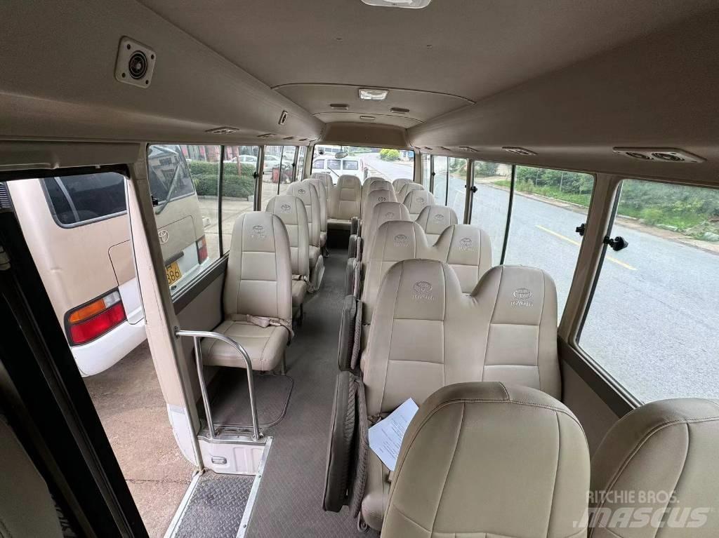 Toyota Coaster Bus Мини бусове