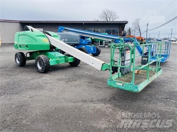 JLG 400 S Телескопични повдигачи
