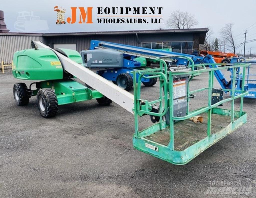 JLG 400 S Телескопични повдигачи

