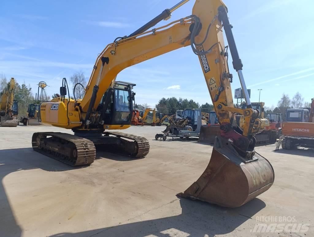 JCB JS 220 Верижен екскаватор