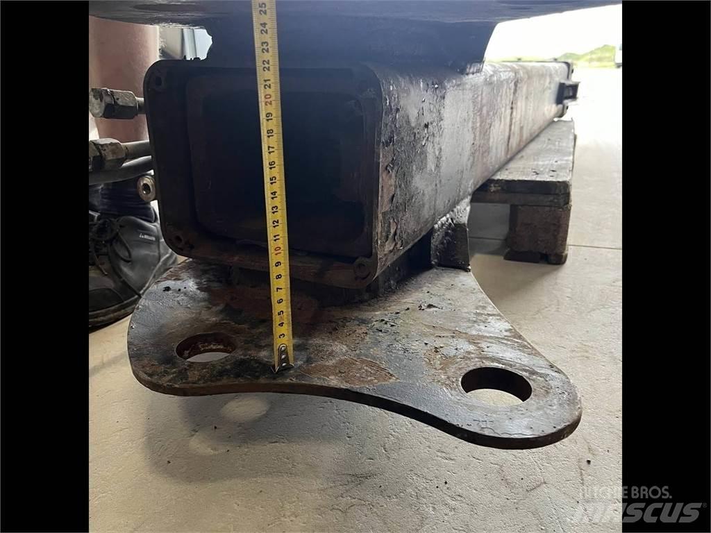 Loglift F71 F85 Карнове за харвестери