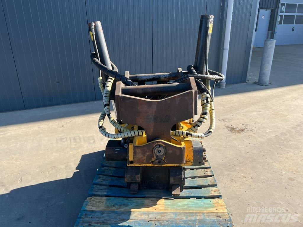 Engcon EC30 - S70 Ротатори