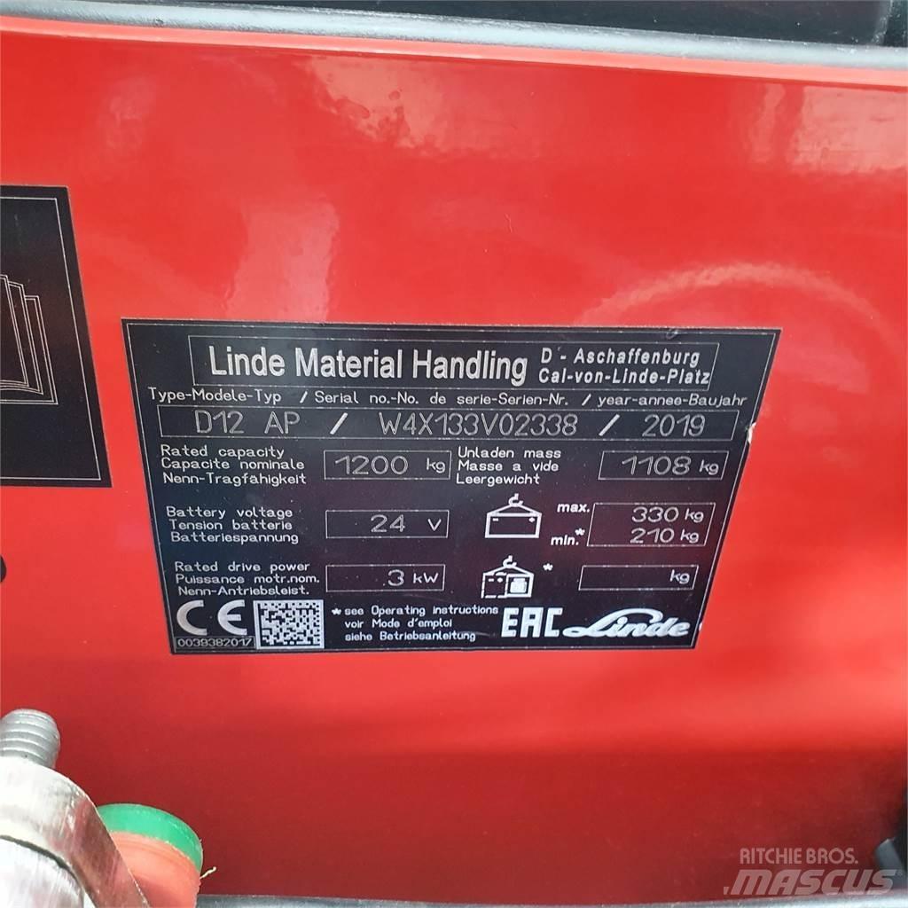 Linde D12AP Колички високоповдигачи с теглич