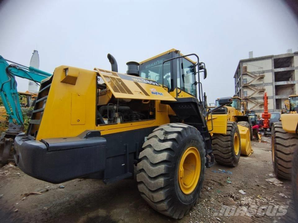 Komatsu WA 380 Колесни товарачи