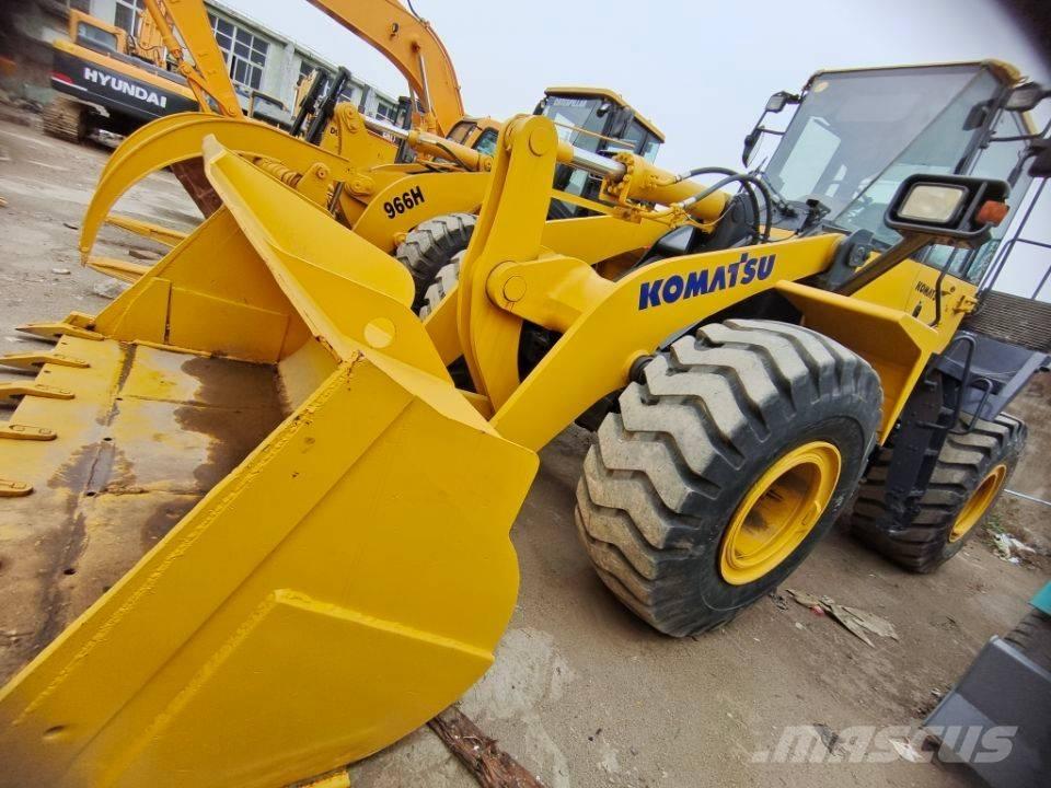 Komatsu WA 380 Колесни товарачи