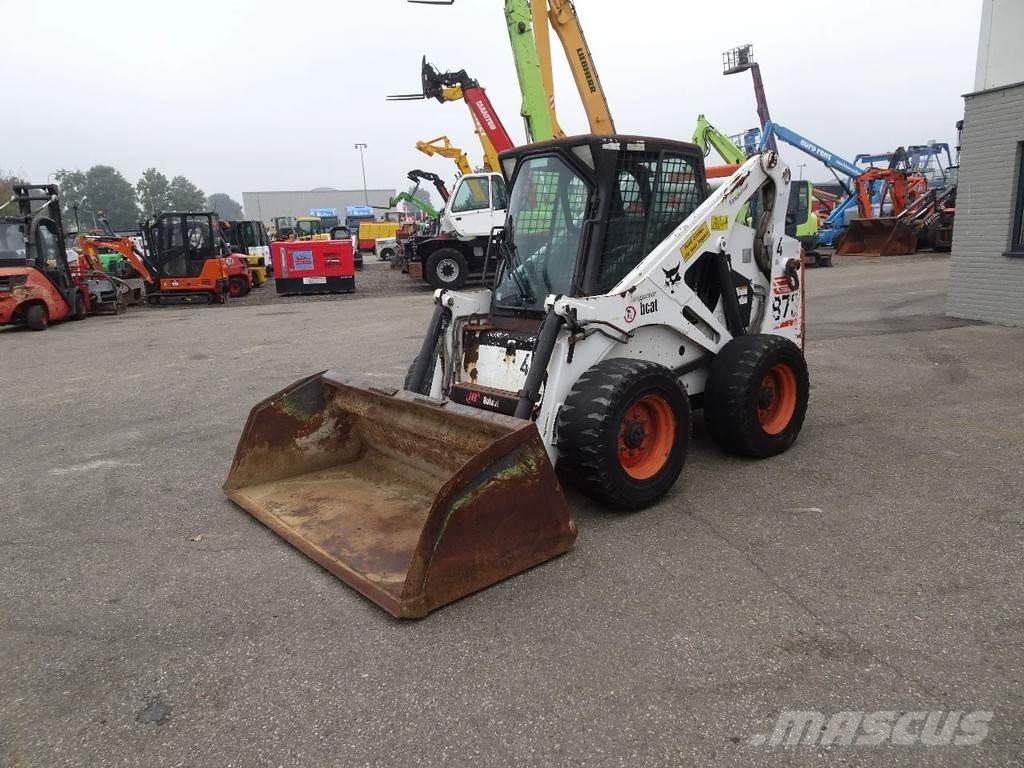 Bobcat 873 Мини товарачи
