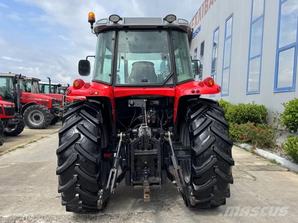Massey Ferguson 6455 Трактори