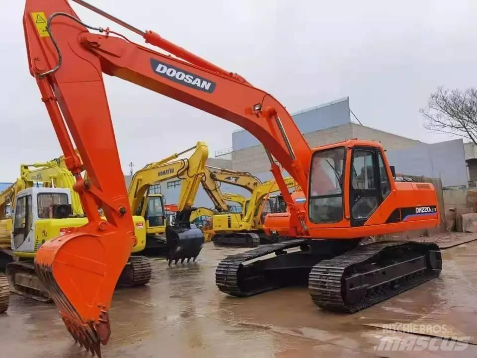Doosan DH 220 Верижен екскаватор