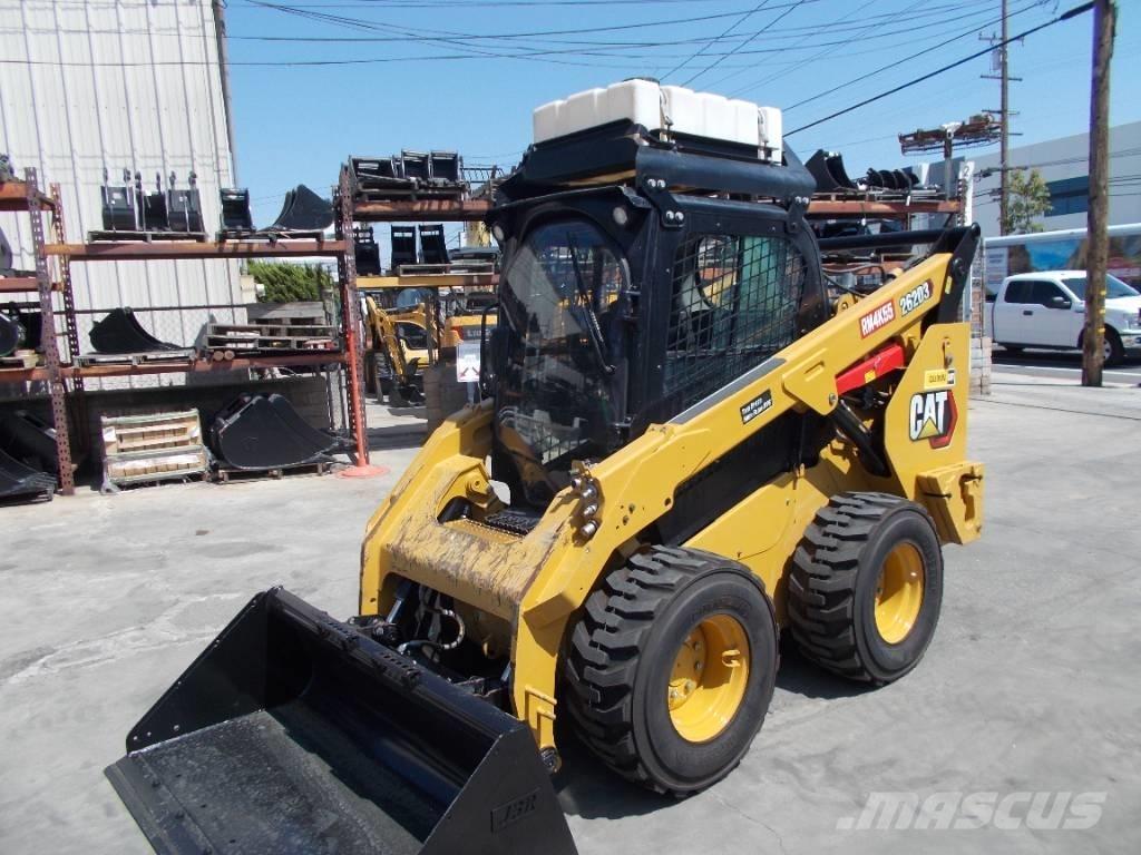 CAT 262D3 Мини товарачи
