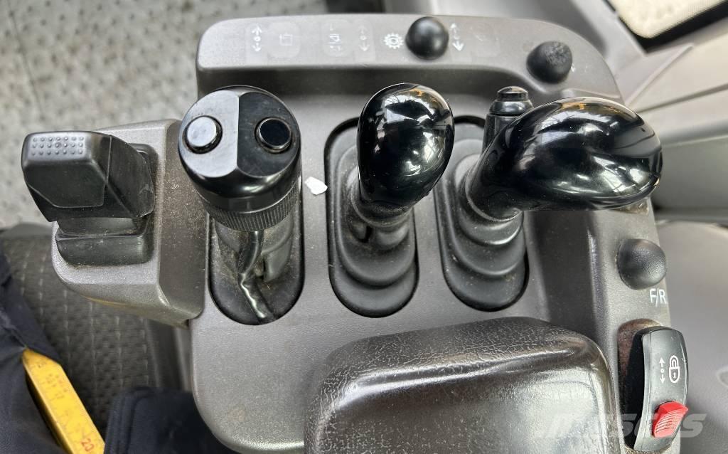 Volvo L120H Колесни товарачи