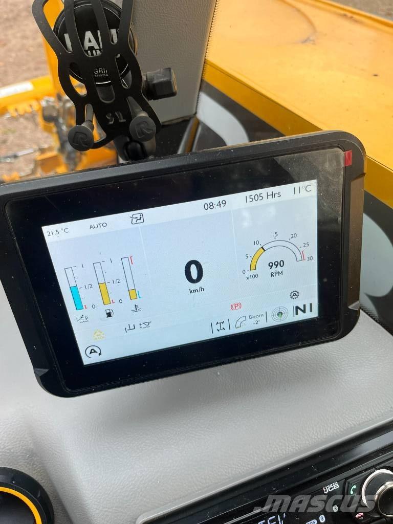 JCB Agri Xtra 542-70 Челни товарачи и багери