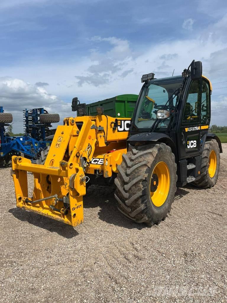 JCB Agri Xtra 542-70 Челни товарачи и багери