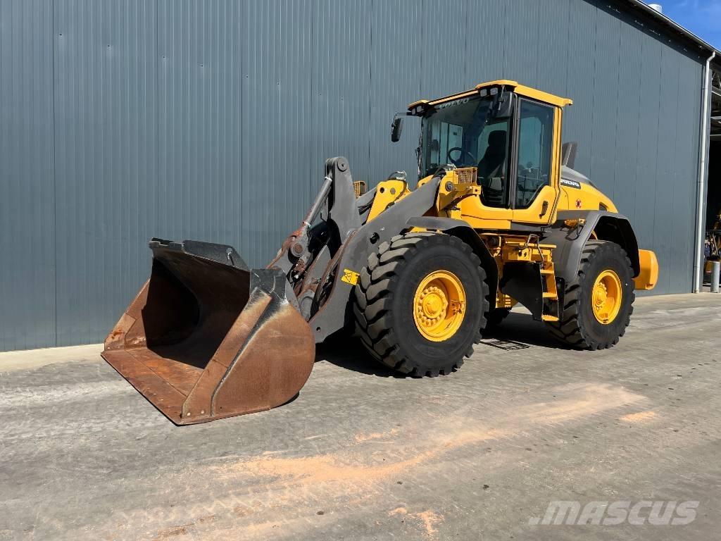 Volvo L90H Колесни товарачи