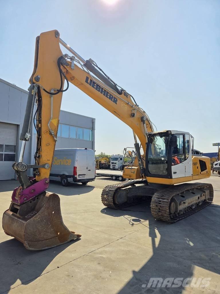 Liebherr R 922 SLC Верижен екскаватор