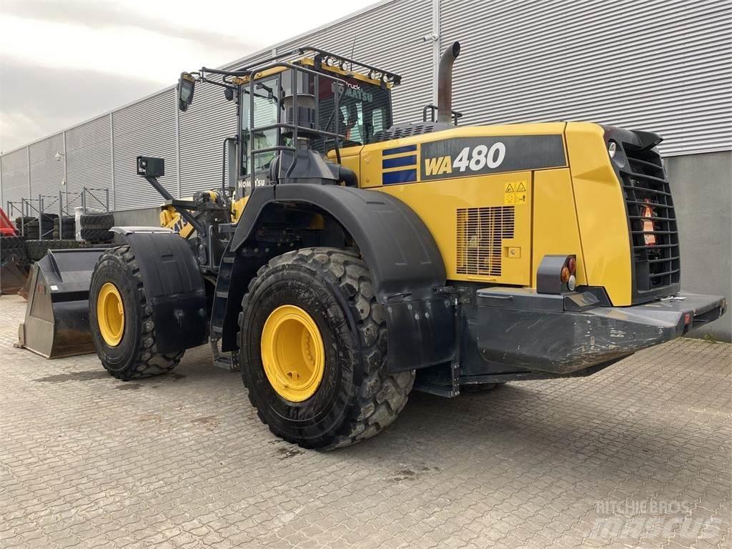 Komatsu WA480-8 Колесни товарачи