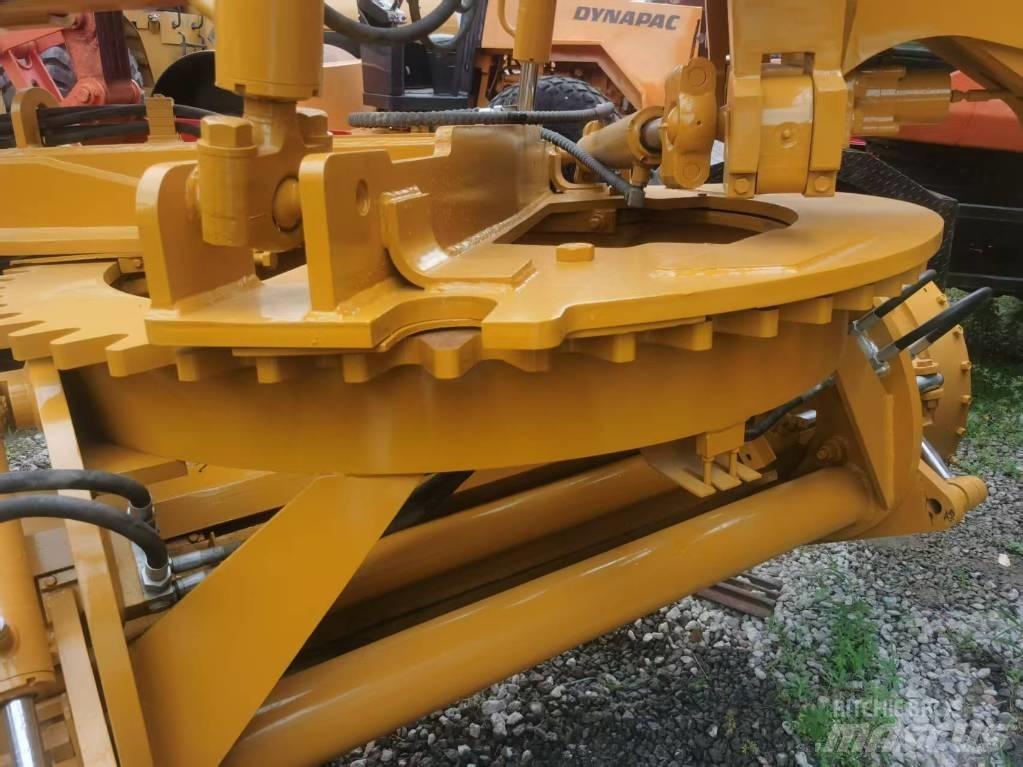CAT 140 H Товарач със заден ексватор