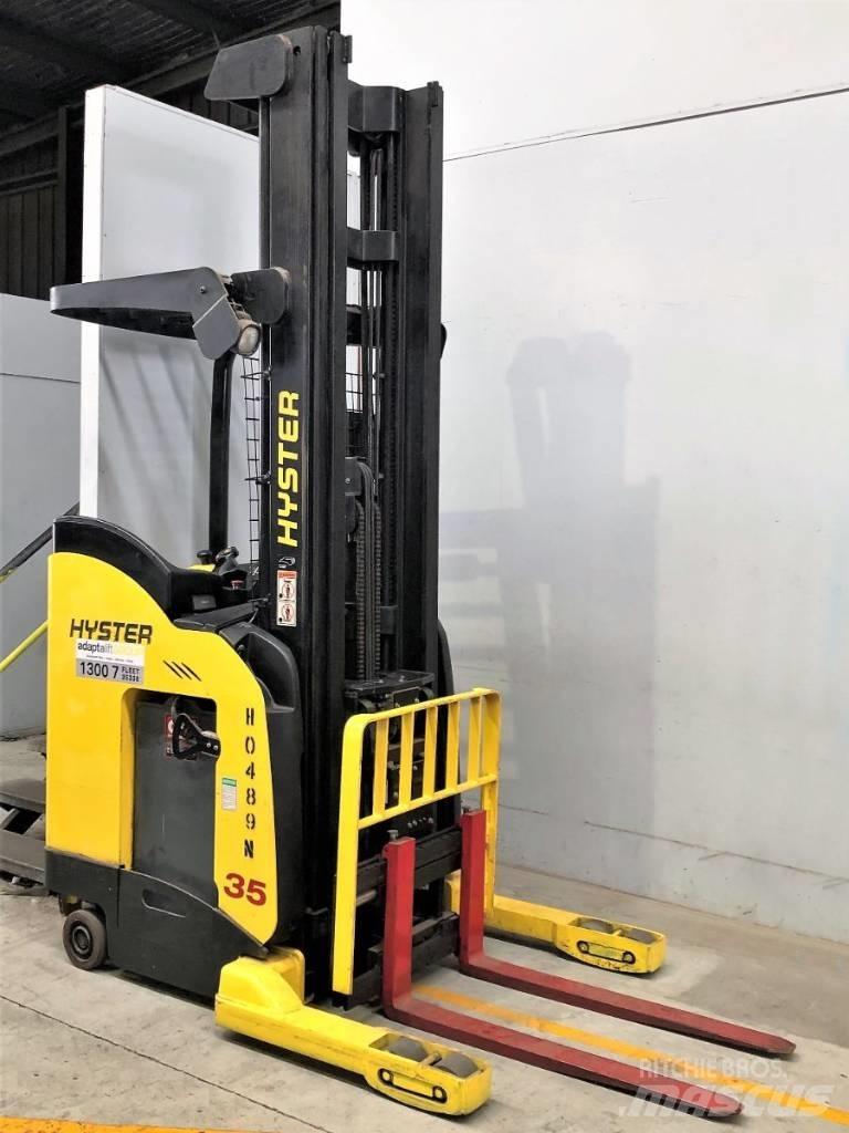 Hyster N35ZR Ретрак/ Високоповдигач с изместване на вилката напред