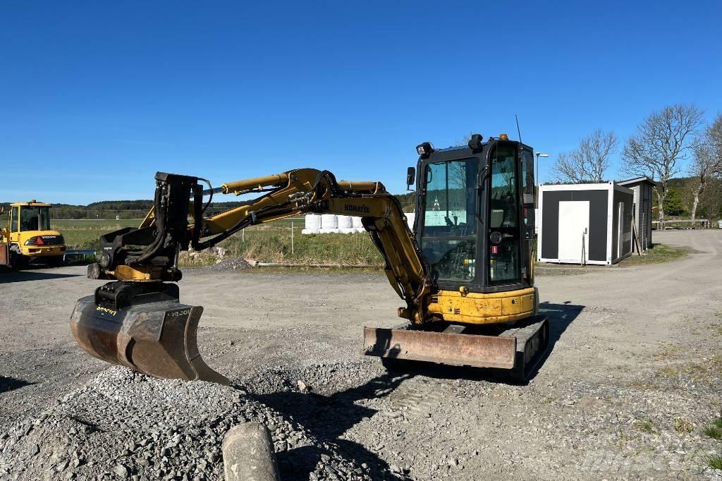 Komatsu PC 26 MR-3 Мини екскаватори < 7 т