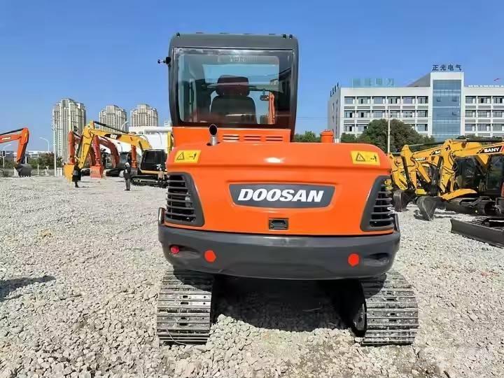Doosan DX60-9C Верижен екскаватор