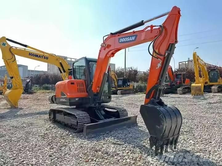 Doosan DX60-9C Верижен екскаватор
