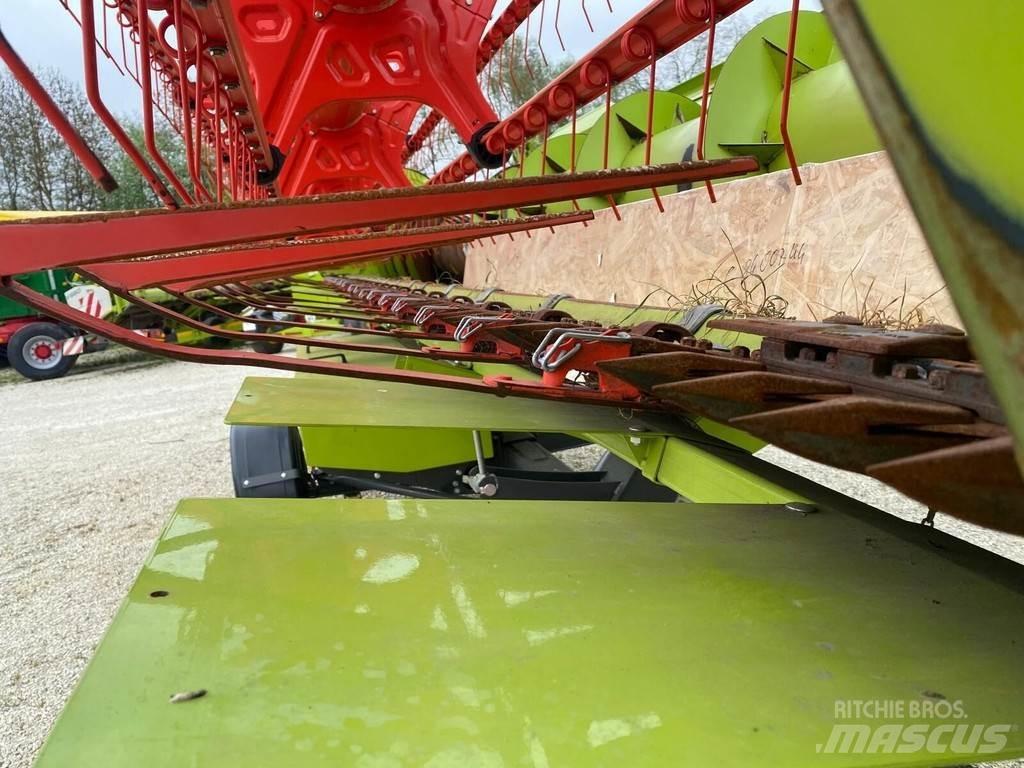 CLAAS 6700TT 4WD Комбайни