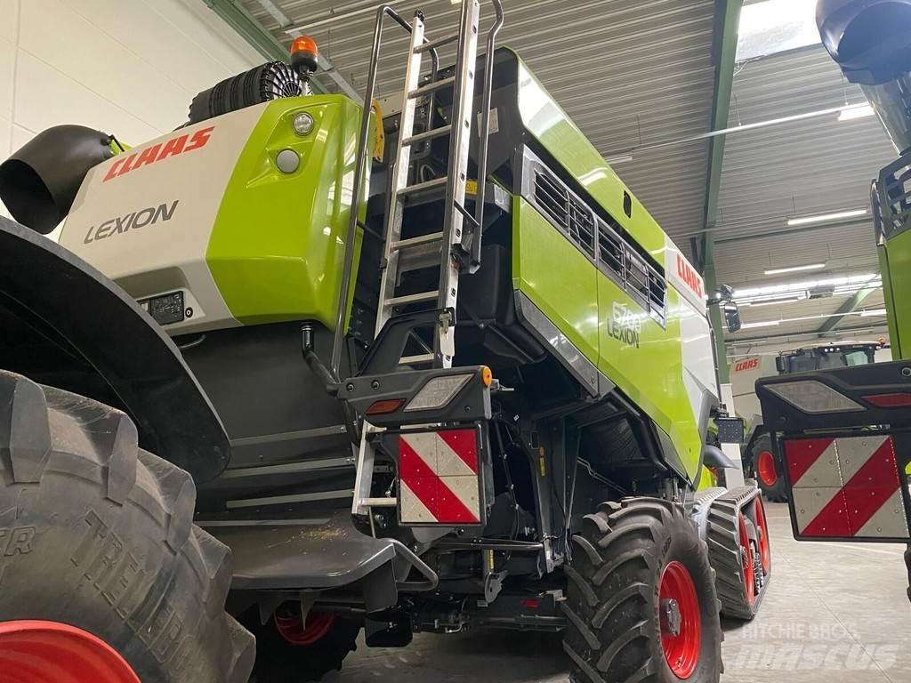 CLAAS 6700TT 4WD Комбайни