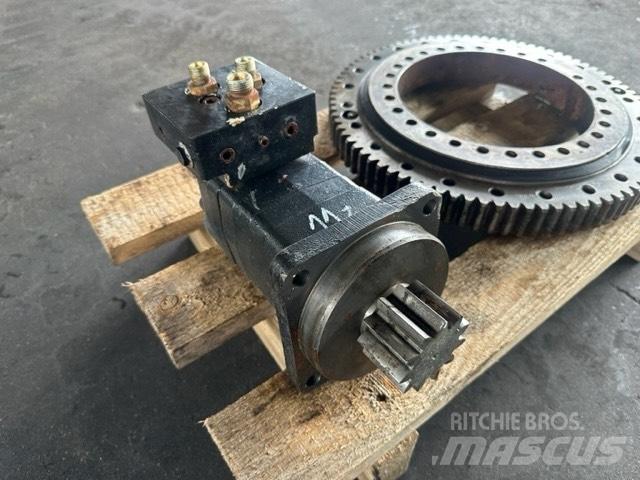 Manitou 105 VJR Моторизирани платформи с талига