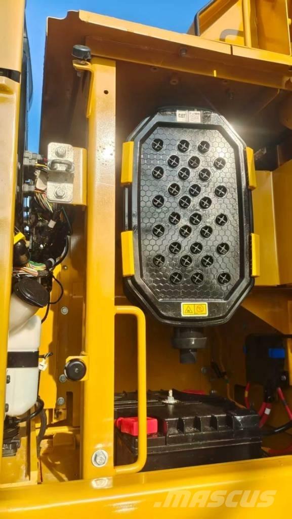 CAT 345GC Верижен екскаватор