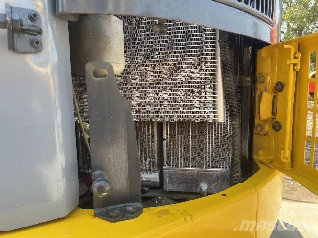 Komatsu pc78 Верижен екскаватор