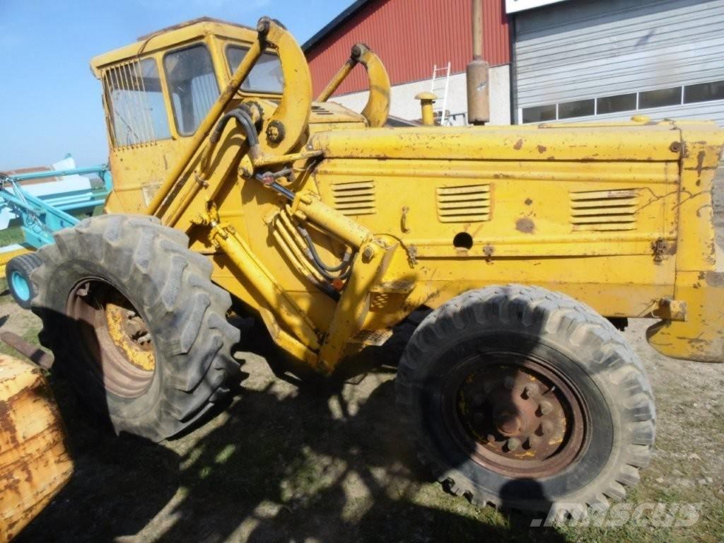 Volvo 218 TD Колесни товарачи