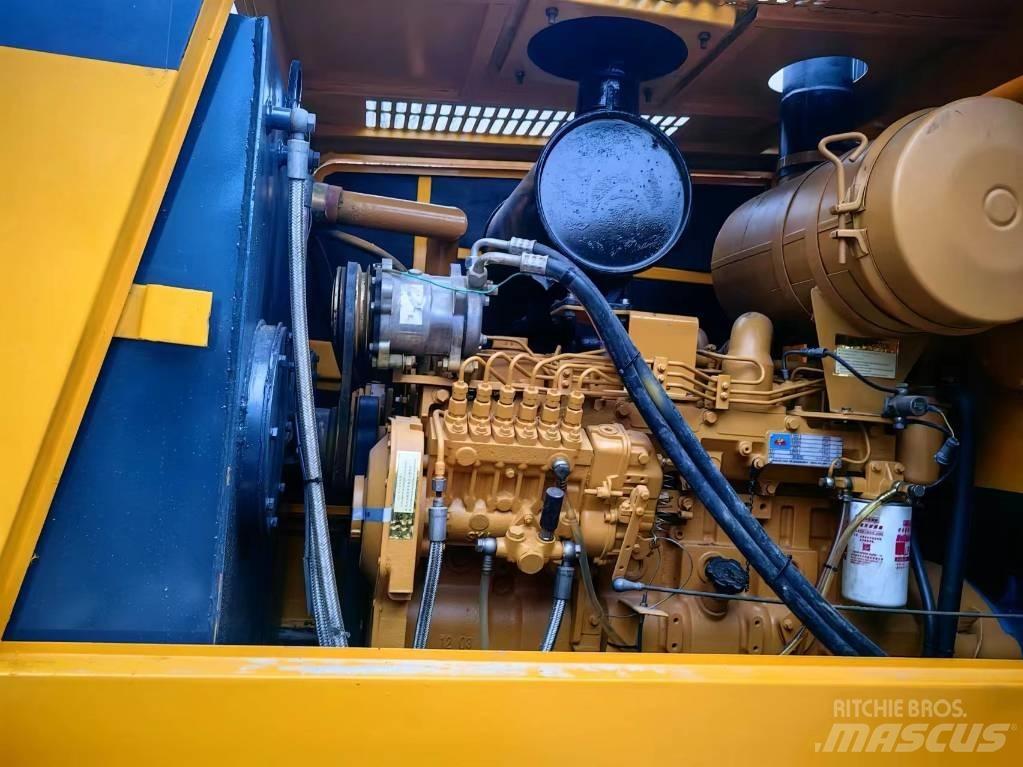 XCMG GR2153 Грейдери