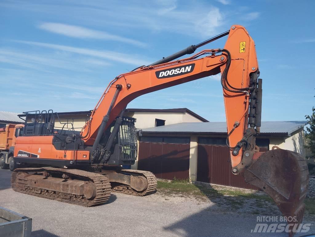 Doosan DX 300 LC Верижен екскаватор